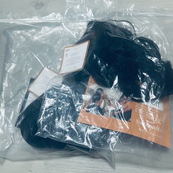 Wavy Clip Ins Extensions (Human Hair) - Picture 6 of 6